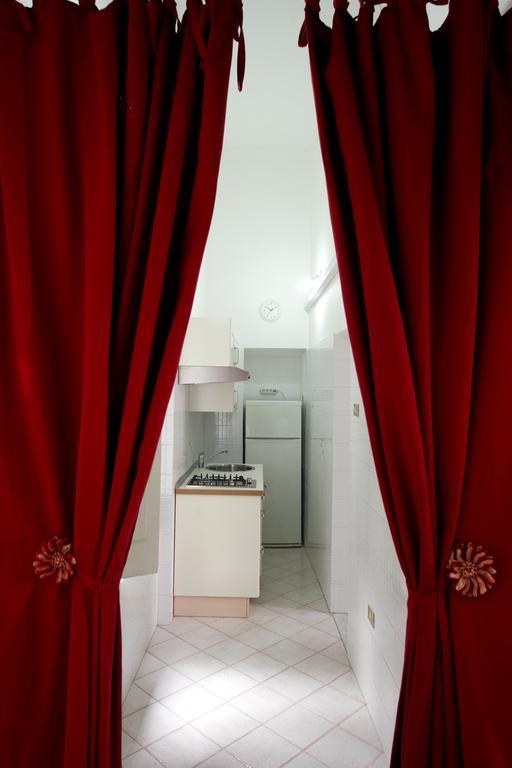 Domus Decumana Apartment Naples Room photo